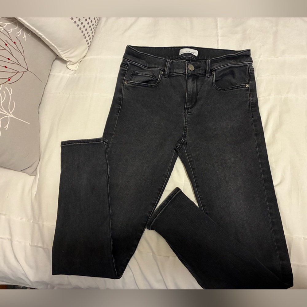 Ann Taylor LOFT Black Skinny Jeans
